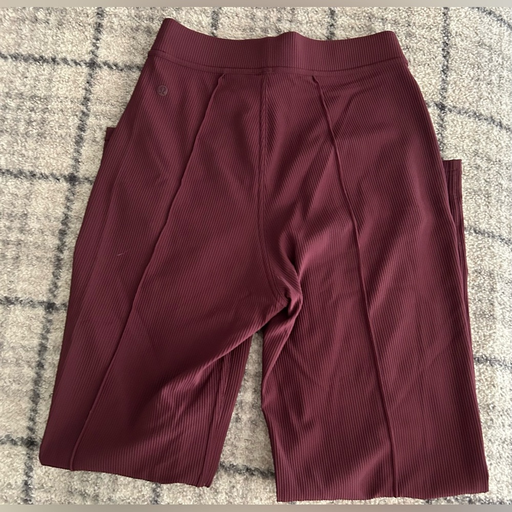Lululemon Urban Strides  High-Rise Pant 25" - Picture 7 of 8